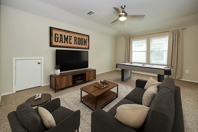 $359,000 | 9291 Inland Leather Lane, Conroe, TX 77385