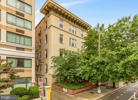 $299,000 | 1322 15th Street Northwest, Unit 33, Washington, DC 20005