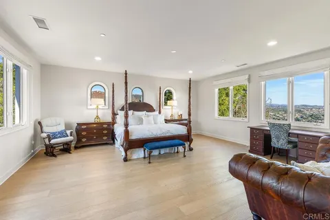 $3,999,000 | 7729 Calle Amanacer, Rancho Santa Fe, CA 92067