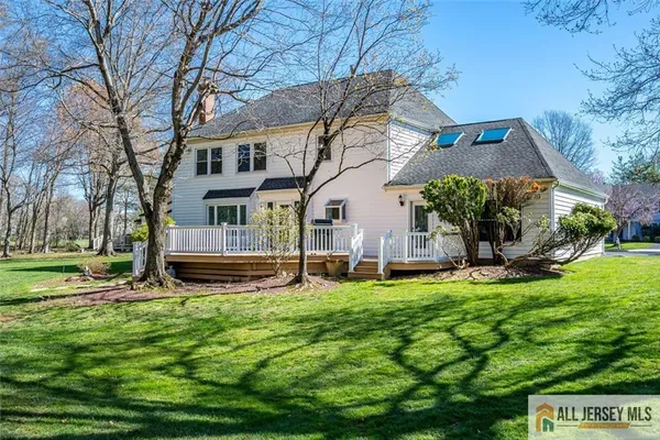 $1,069,000 | 13 Patricia Way, Kendall Park, NJ 08824