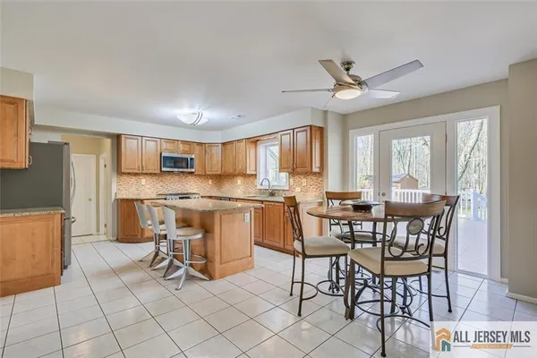$1,069,000 | 13 Patricia Way, Kendall Park, NJ 08824