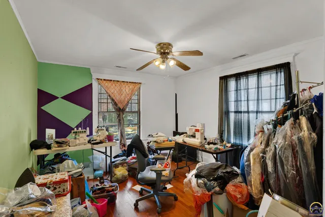 $105,000 | 916 Southwest Polk Street, Topeka, KS 66612