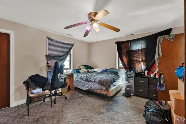 $105,000 | 916 Southwest Polk Street, Topeka, KS 66612