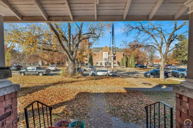 $105,000 | 916 Southwest Polk Street, Topeka, KS 66612