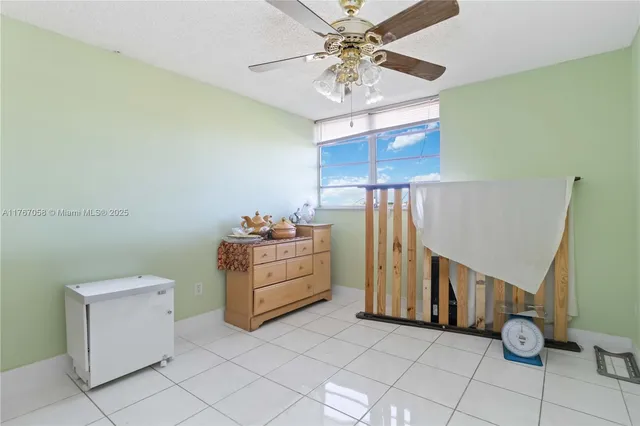 $280,000 | 8895 Fontainebleau Boulevard, Unit 504, Miami, FL 33172