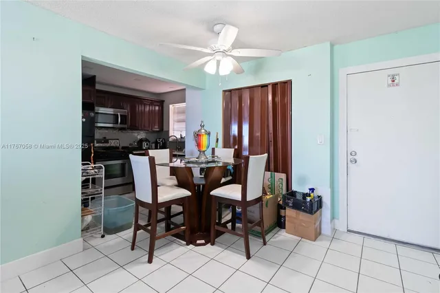 $280,000 | 8895 Fontainebleau Boulevard, Unit 504, Miami, FL 33172