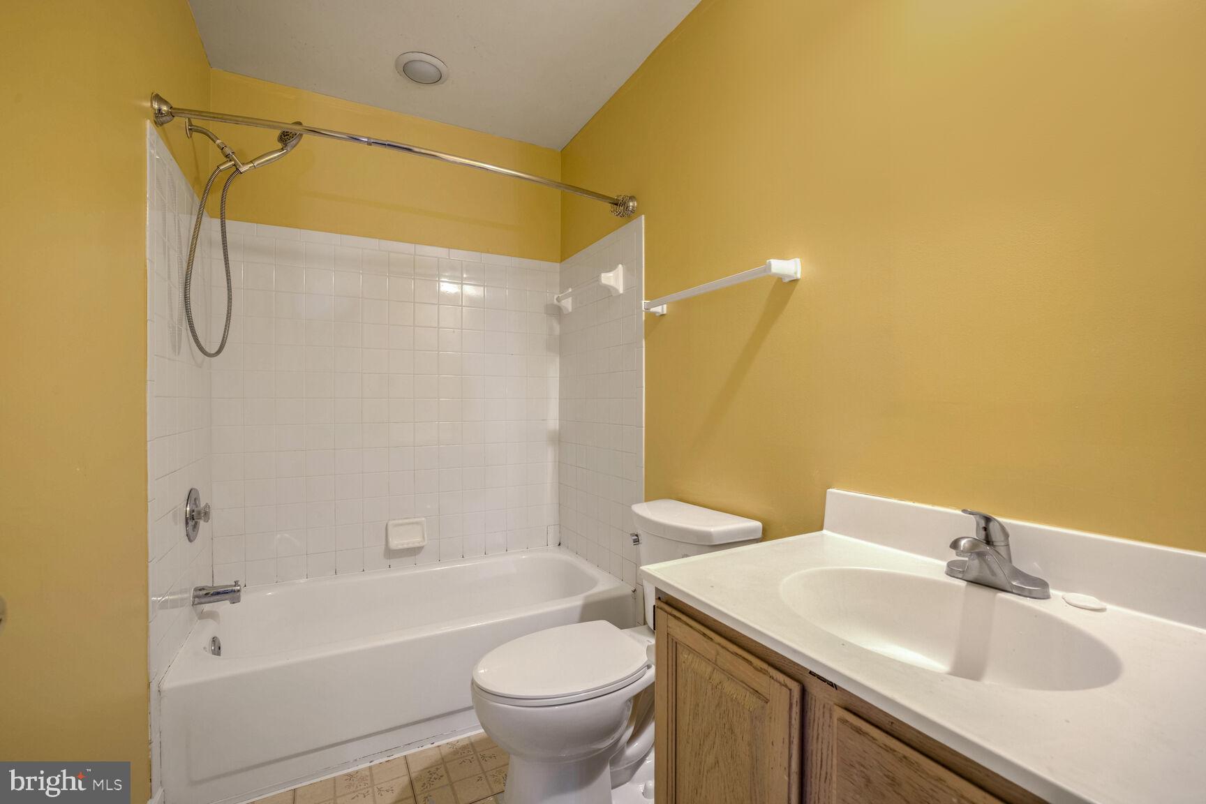 5557 Rivendell Place Frederick, MD 21703 - Photo 7 of 14 Gallery Image 7