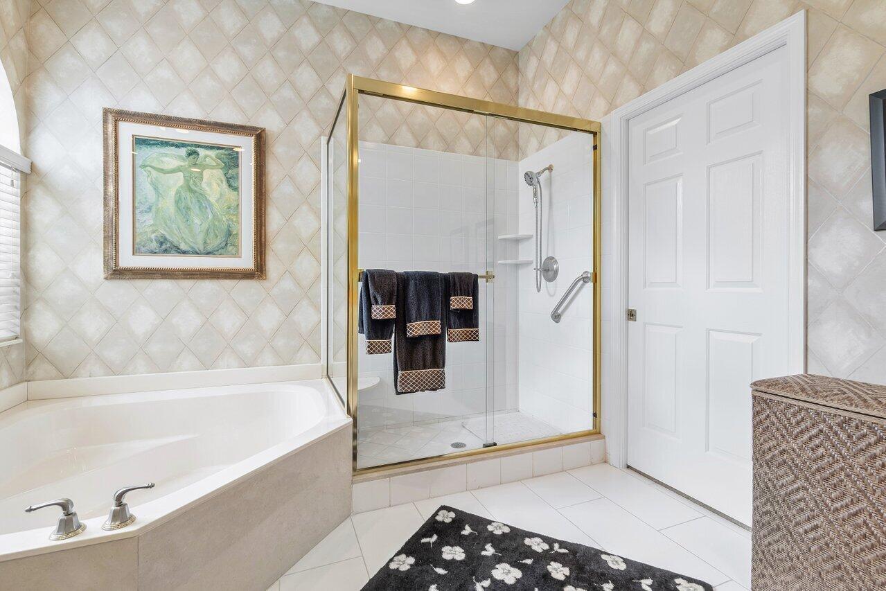 23065 Via Stel Boca Raton, FL 33433 - Photo 22 of 31 025-23065ViaStel-BocaRaton-FL-33433-SMAL