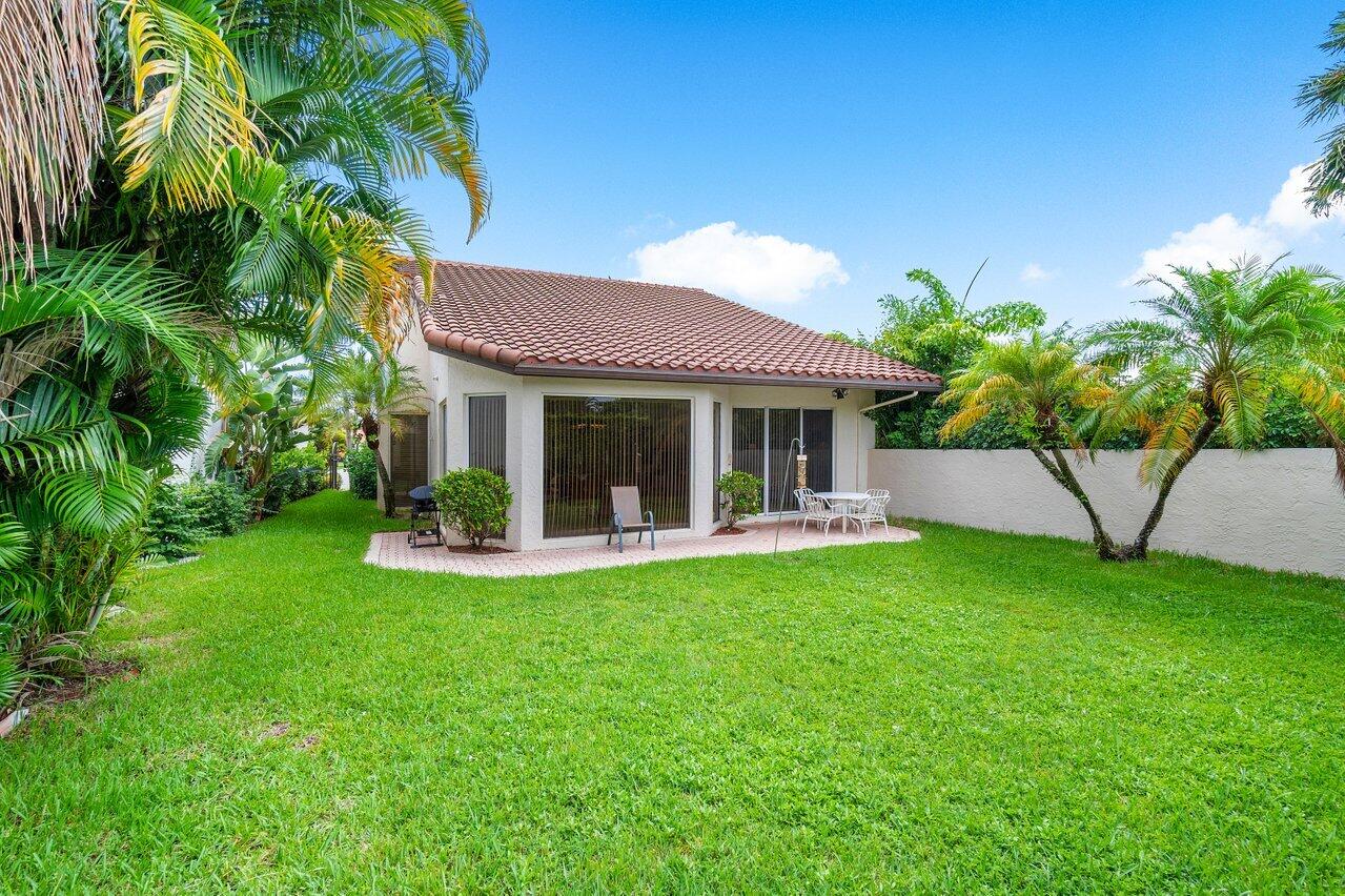 23065 Via Stel Boca Raton, FL 33433 - Photo 24 of 31 027-23065ViaStel-BocaRaton-FL-33433-SMAL