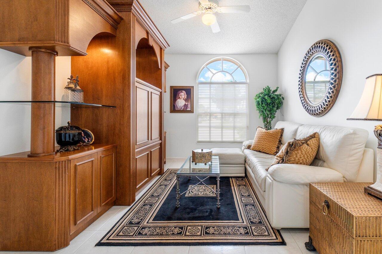 23065 Via Stel Boca Raton, FL 33433 - Photo 3 of 31 23065 via stel