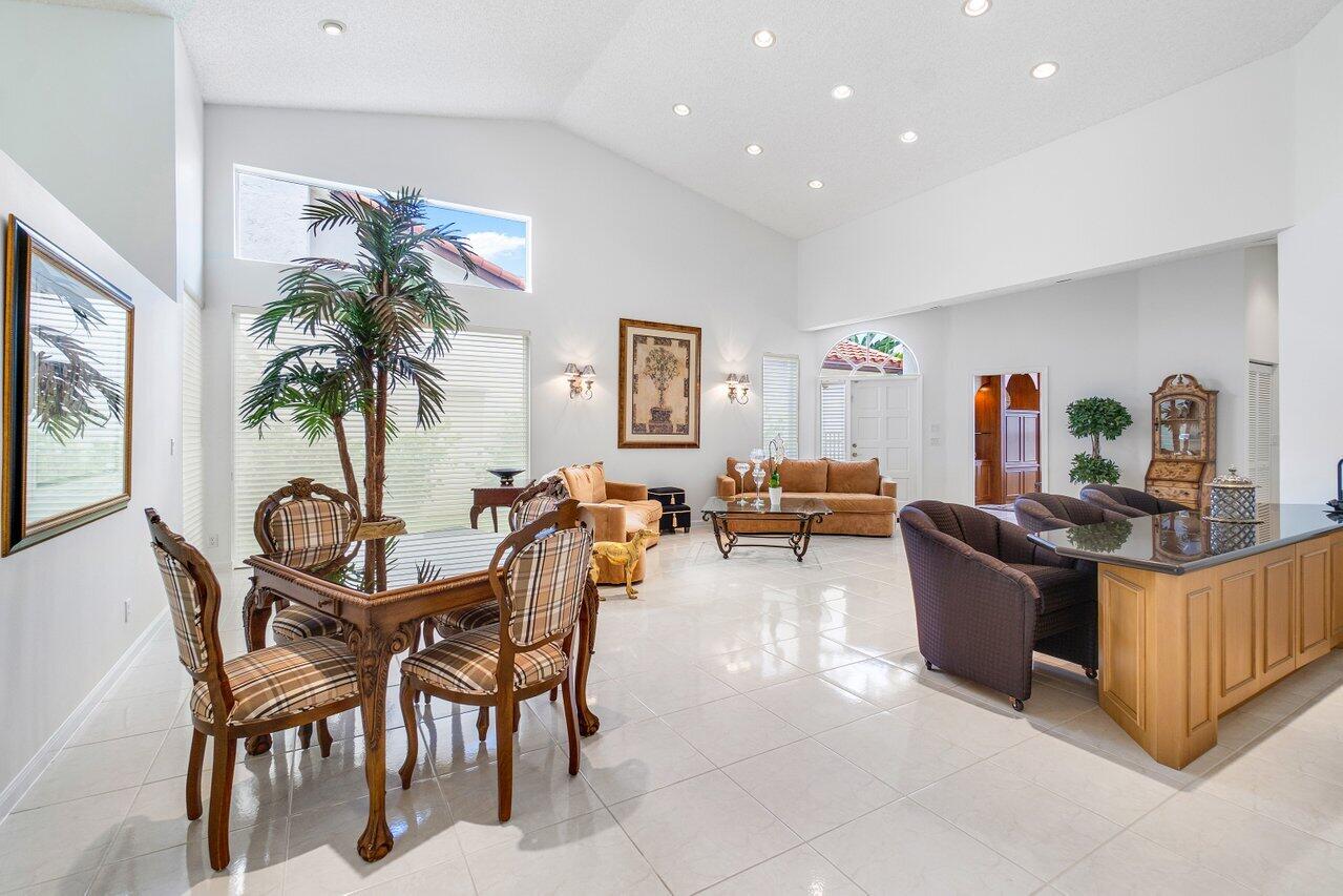 23065 Via Stel Boca Raton, FL 33433 - Photo 7 of 31 great room