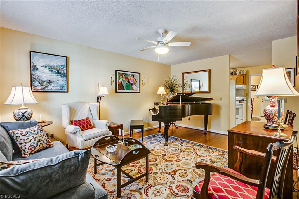 245 Hampton Road, Unit 4C Asheboro, NC 27203 - Photo 2 of 18 Living room, hardwood floors