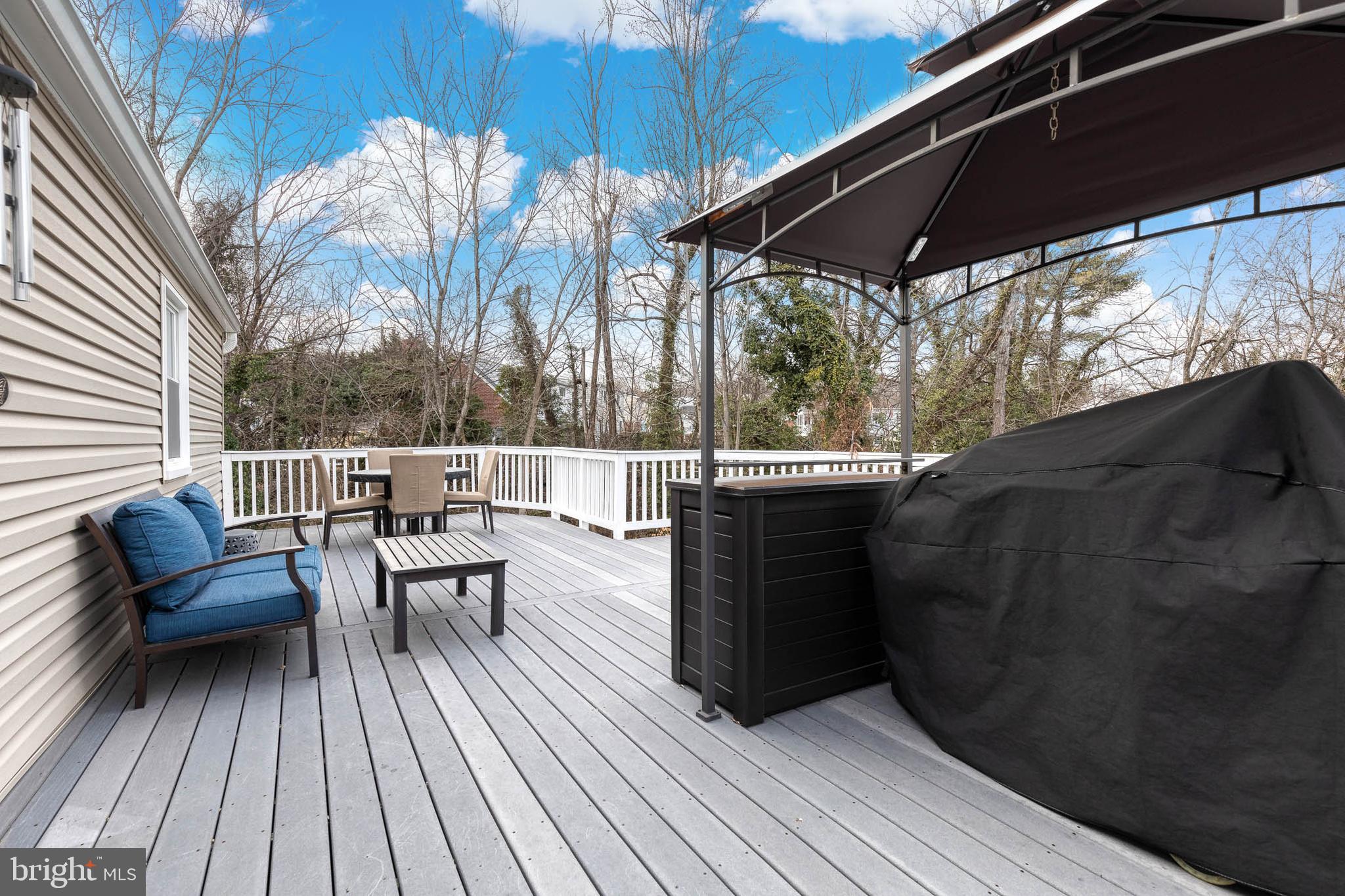 527 South Rolling Road Baltimore, MD 21228 - Photo 33 of 38 Gallery Image 33