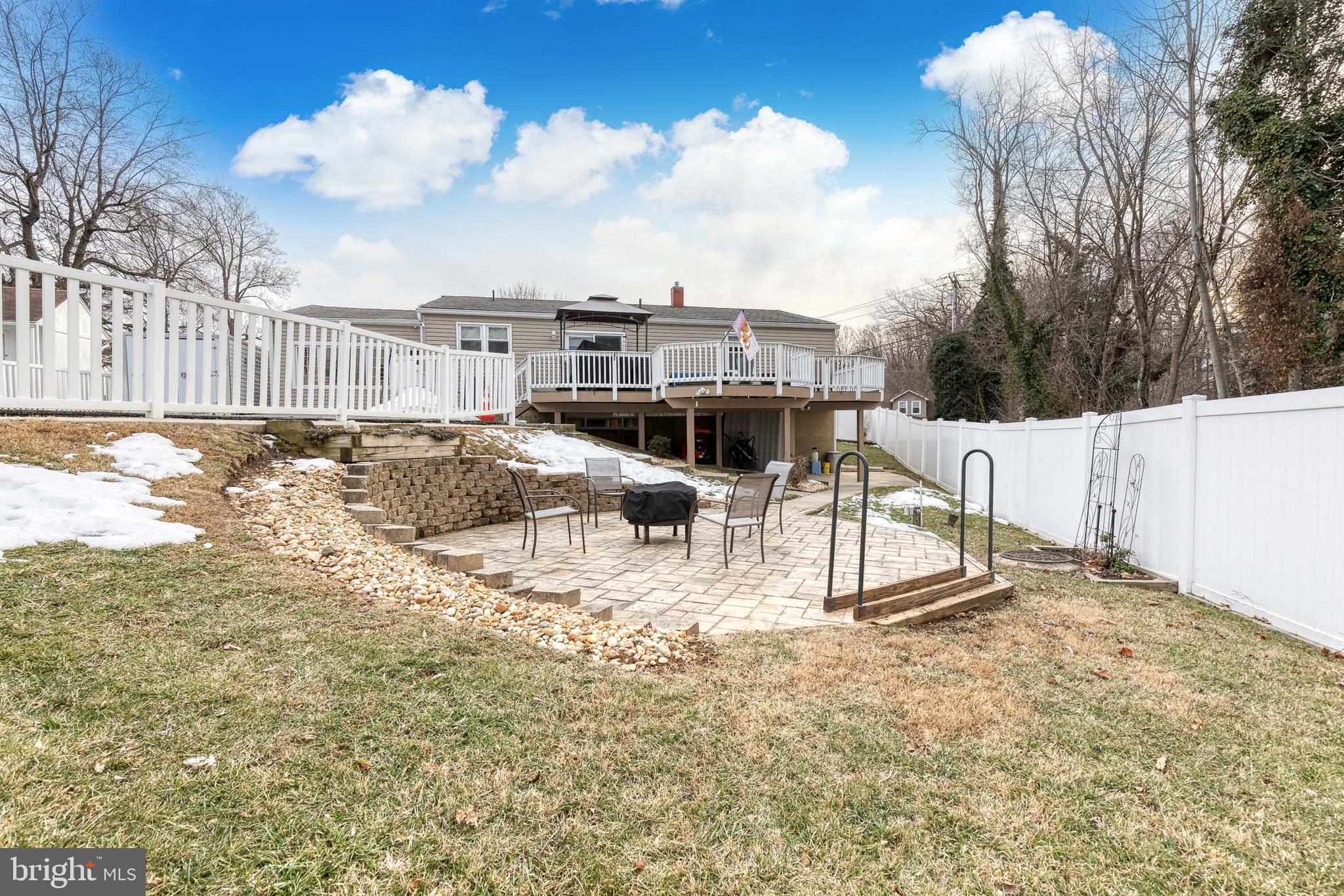 527 South Rolling Road Baltimore, MD 21228 - Photo 37 of 38 Gallery Image 37