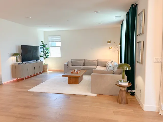 $4,000 | 5225 Fandango Loop, Roseville, CA 95747