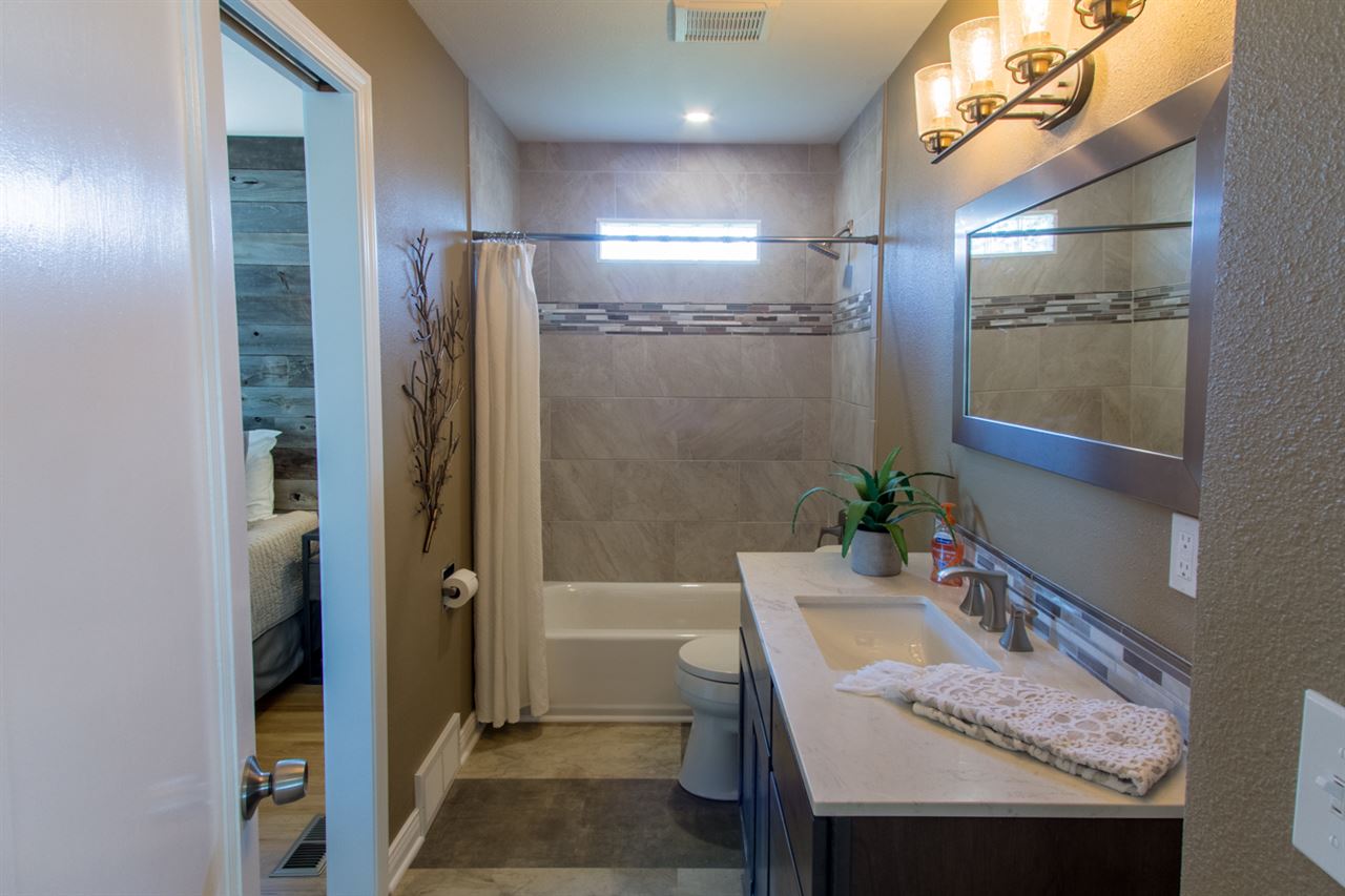 2018 North Laura Road Spokane, WA 99212 - Photo 14 of 20 Gallery Image 14
