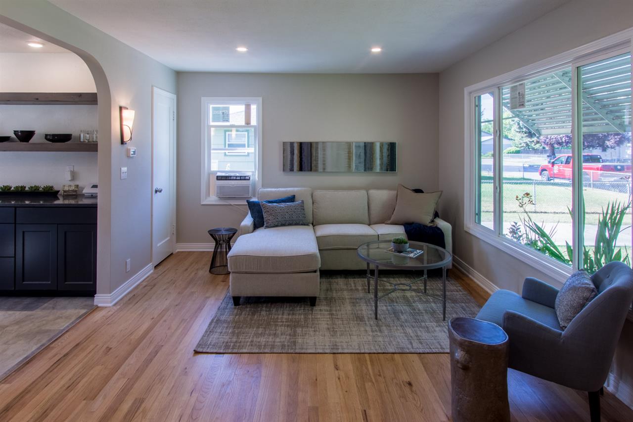 2018 North Laura Road Spokane, WA 99212 - Photo 3 of 20 Gallery Image 3