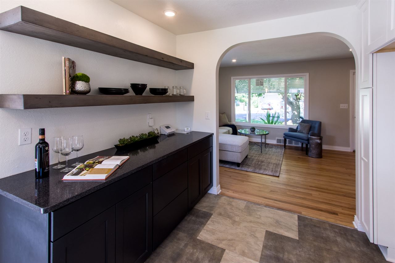 2018 North Laura Road Spokane, WA 99212 - Photo 9 of 20 Gallery Image 9