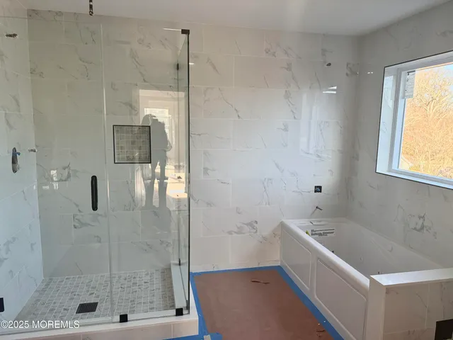 $899,000 | 2 B Dey Street, Manalapan, NJ 07726