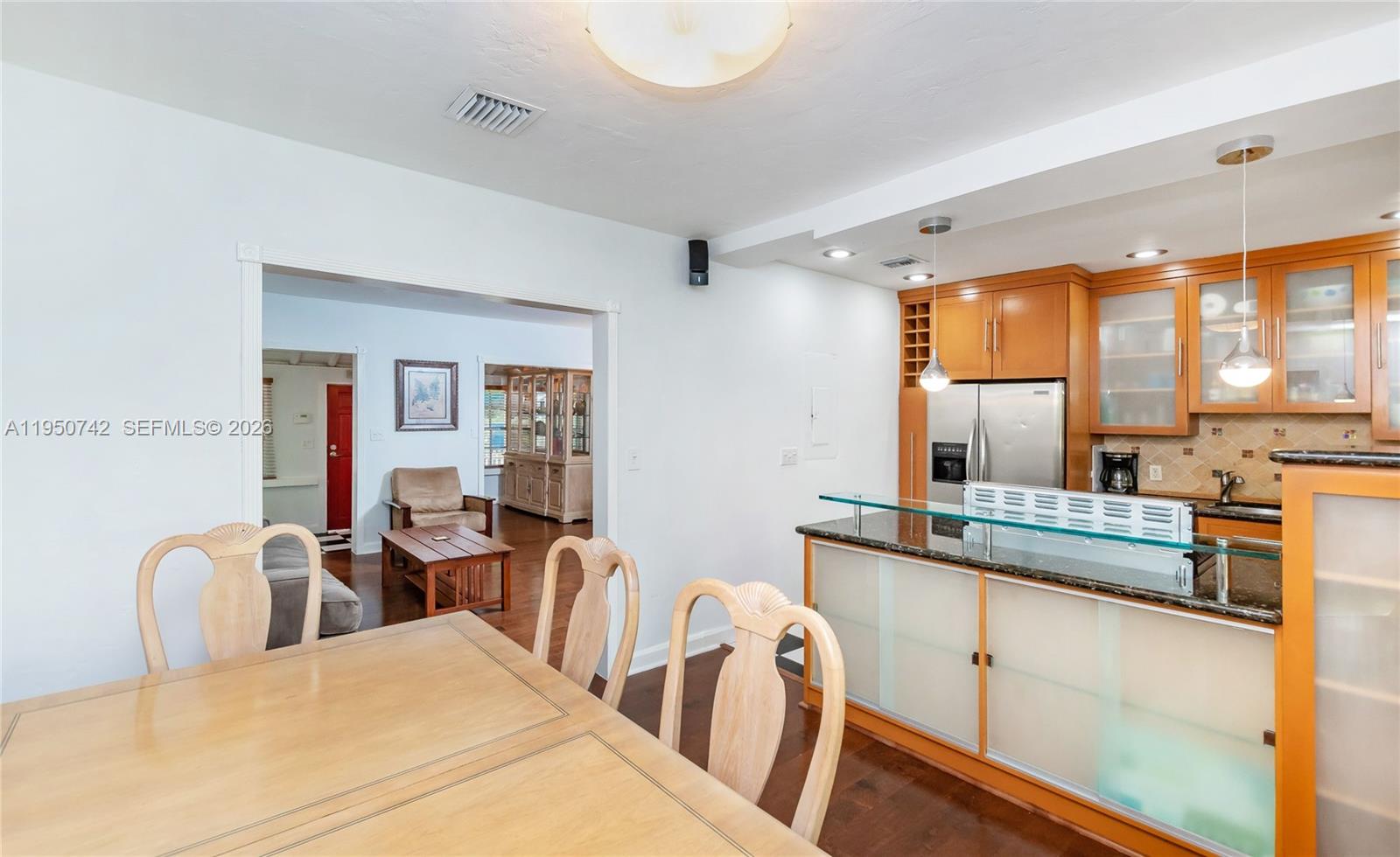 2920 Southwest 30th Court Coconut Grove, FL 33133 - Photo 12 of 31