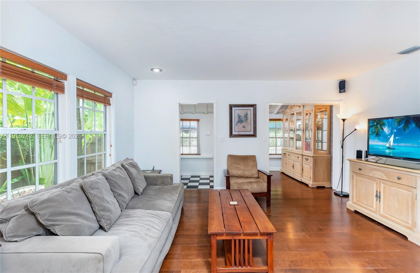 2920 Southwest 30th Court Coconut Grove, FL 33133 - Photo 8 of 31