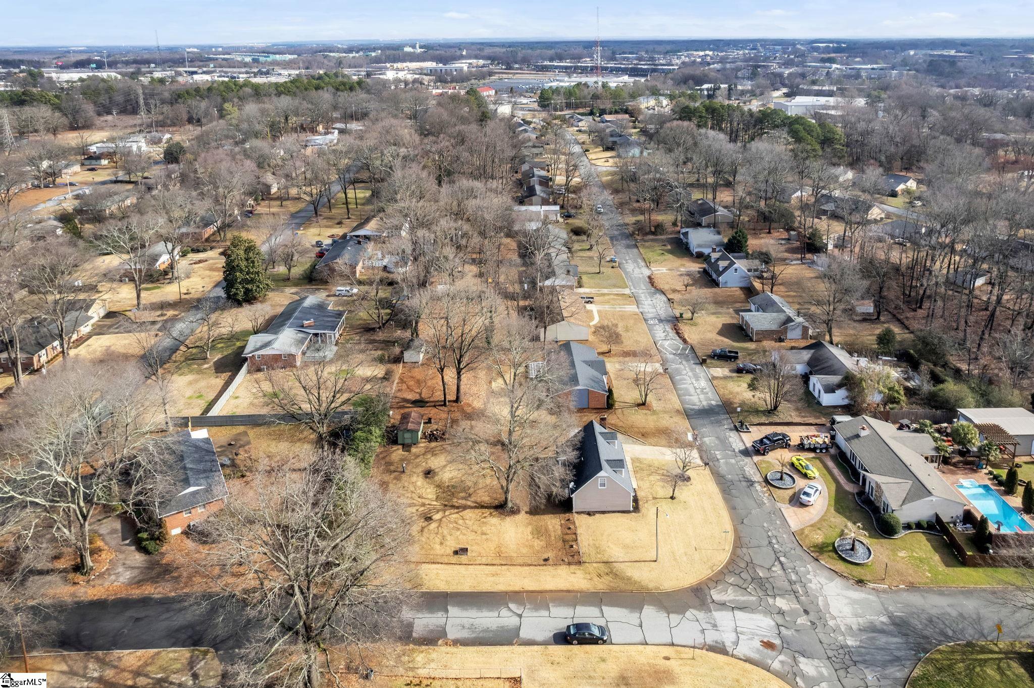 28 Clearfield Road Greenville, SC 29607 - Photo 29 of 31