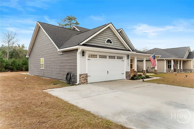 $309,900 | 3703 Old Macon Darien Road, Ludowici, GA 31316