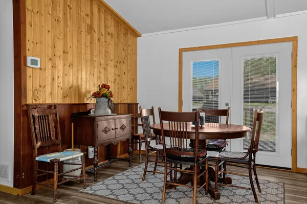 $285,000 | S2946 Indian Creek Road, Milton, WI 54629
