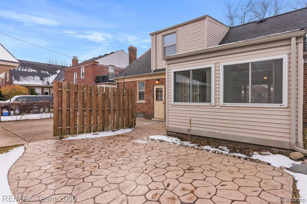 115 Meridan Street Dearborn, MI 48124 - Photo 14 of 24