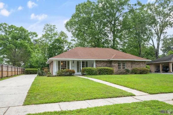 $209,900 | 525 Hexham Road, Baton Rouge, LA 70819