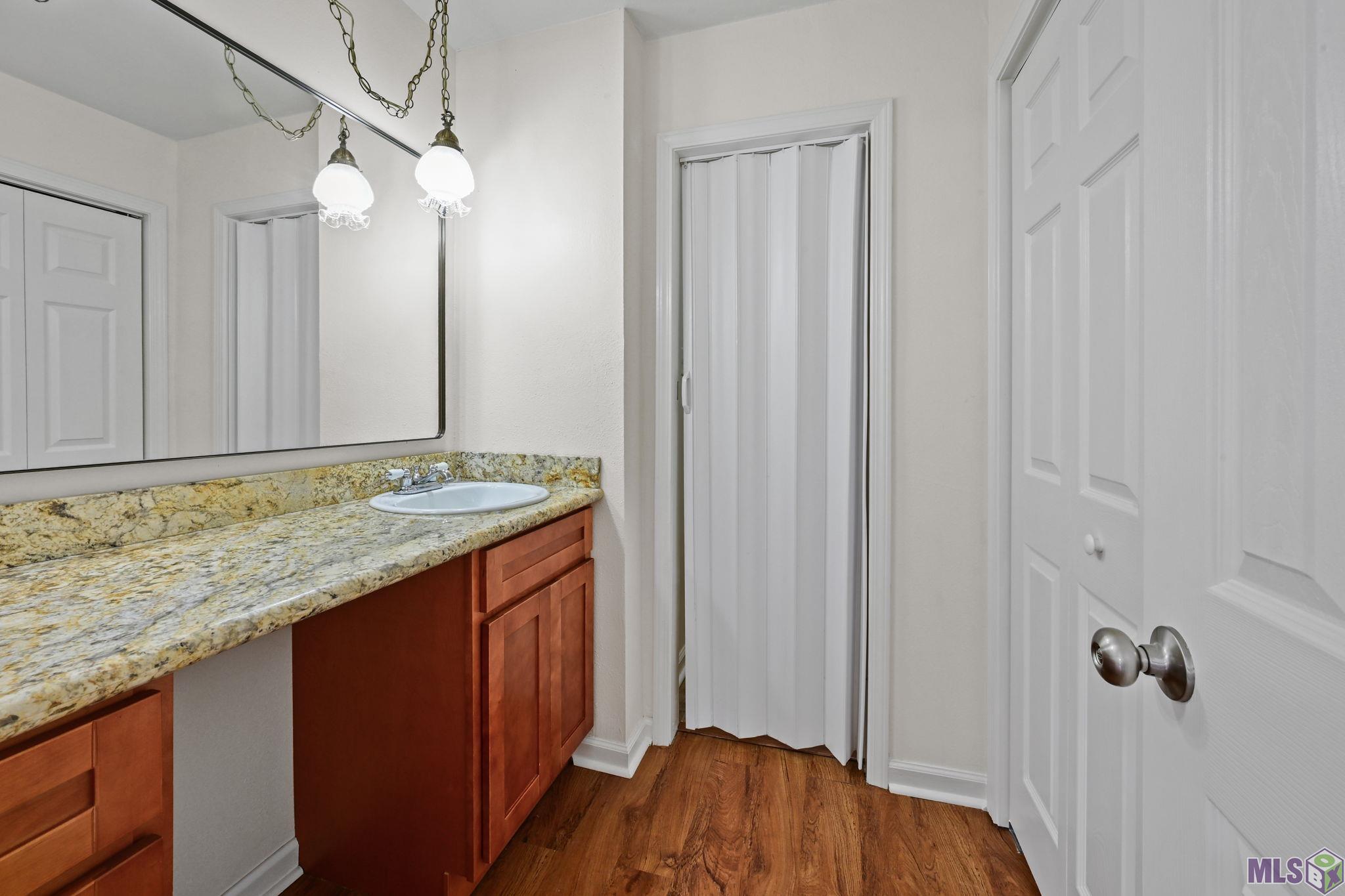 525 Hexham Road Baton Rouge, LA 70819 - Photo 11 of 20 Primary Bath