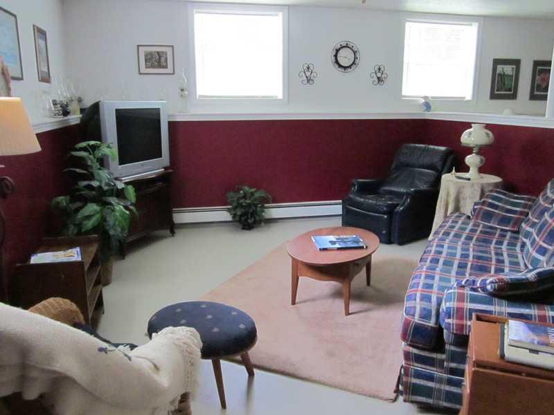 101 The Woods Road Union, ME 04862 - Photo 14 of 27 Den/Family/Great Room.