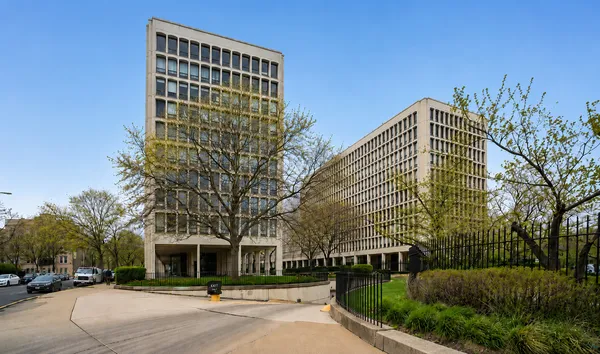$210,000 | 1450 East 55th Place, Unit 519S, Chicago, IL 60637