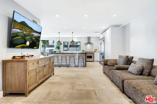 $8,499 | 6324 Geyser Avenue, Tarzana, CA 91335