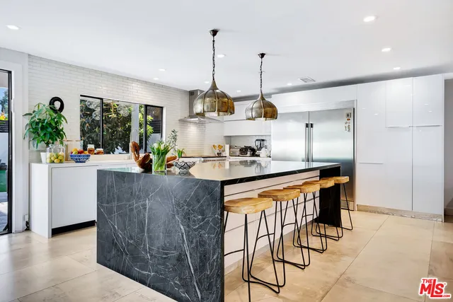 $8,499 | 6324 Geyser Avenue, Tarzana, CA 91335