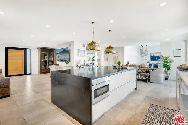 $8,499 | 6324 Geyser Avenue, Tarzana, CA 91335