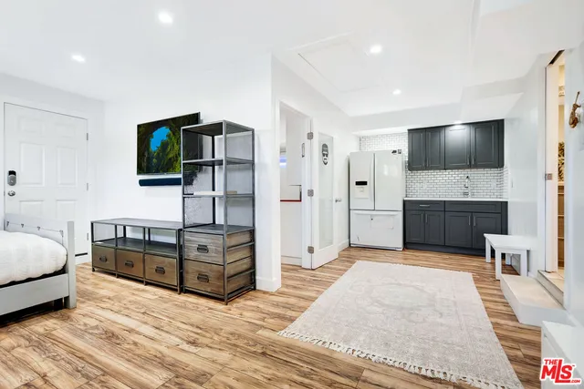 $8,499 | 6324 Geyser Avenue, Tarzana, CA 91335