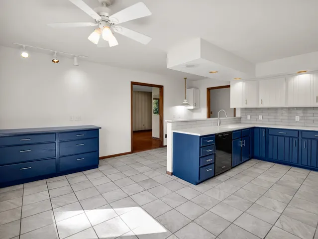 $1,650,000 | 26 Canter Court, Horse Shoe, NC 28742