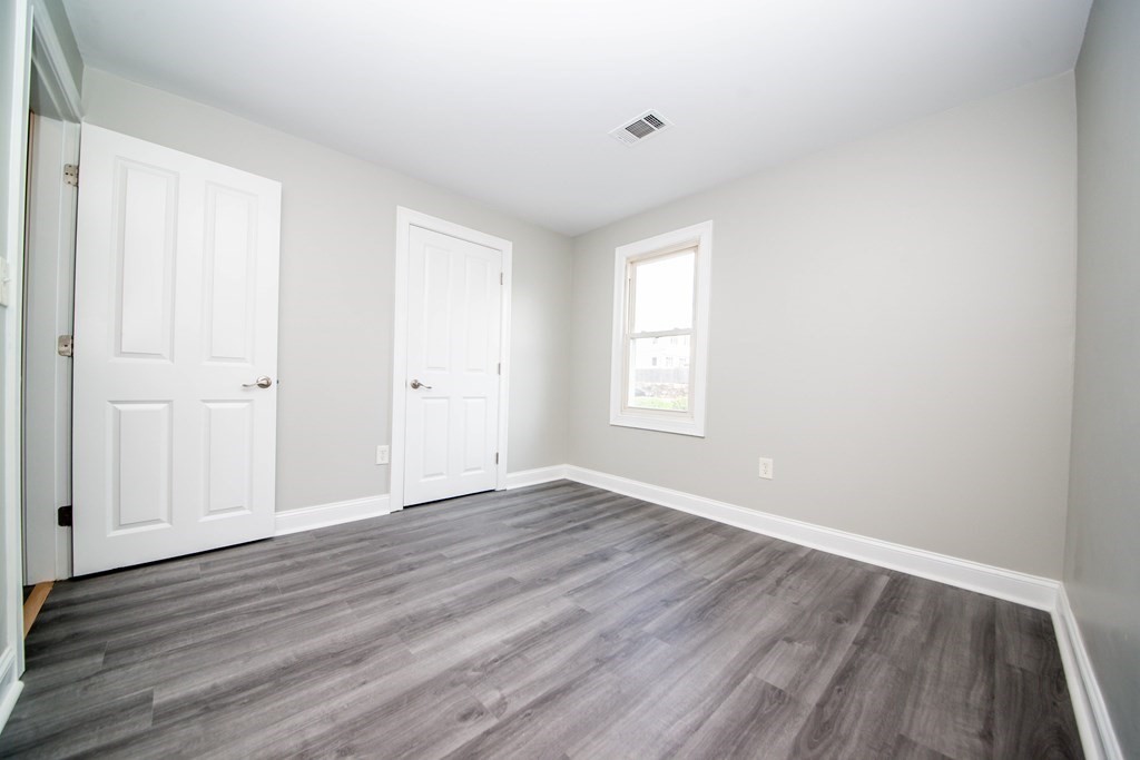 433 Bank Street, Unit 6 Fall River, MA 02720 - Photo 20 of 25