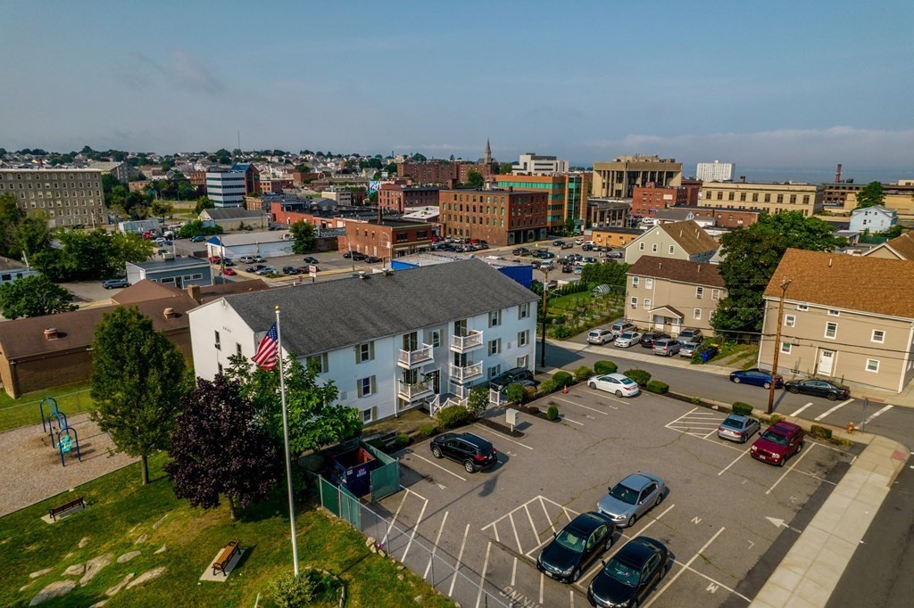 433 Bank Street, Unit 6 Fall River, MA 02720 - Photo 4 of 25