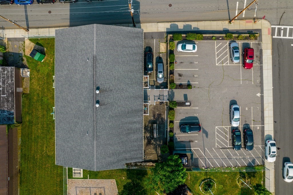 433 Bank Street, Unit 6 Fall River, MA 02720 - Photo 7 of 25