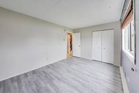 $160,000 | 324 Klein Creek Court, Unit A, Carol Stream, IL 60188