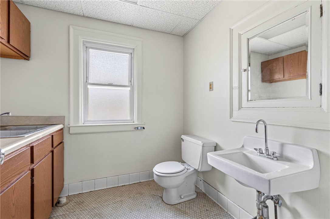 1583 East Main Street Rochester, NY 14609 - Photo 23 of 46