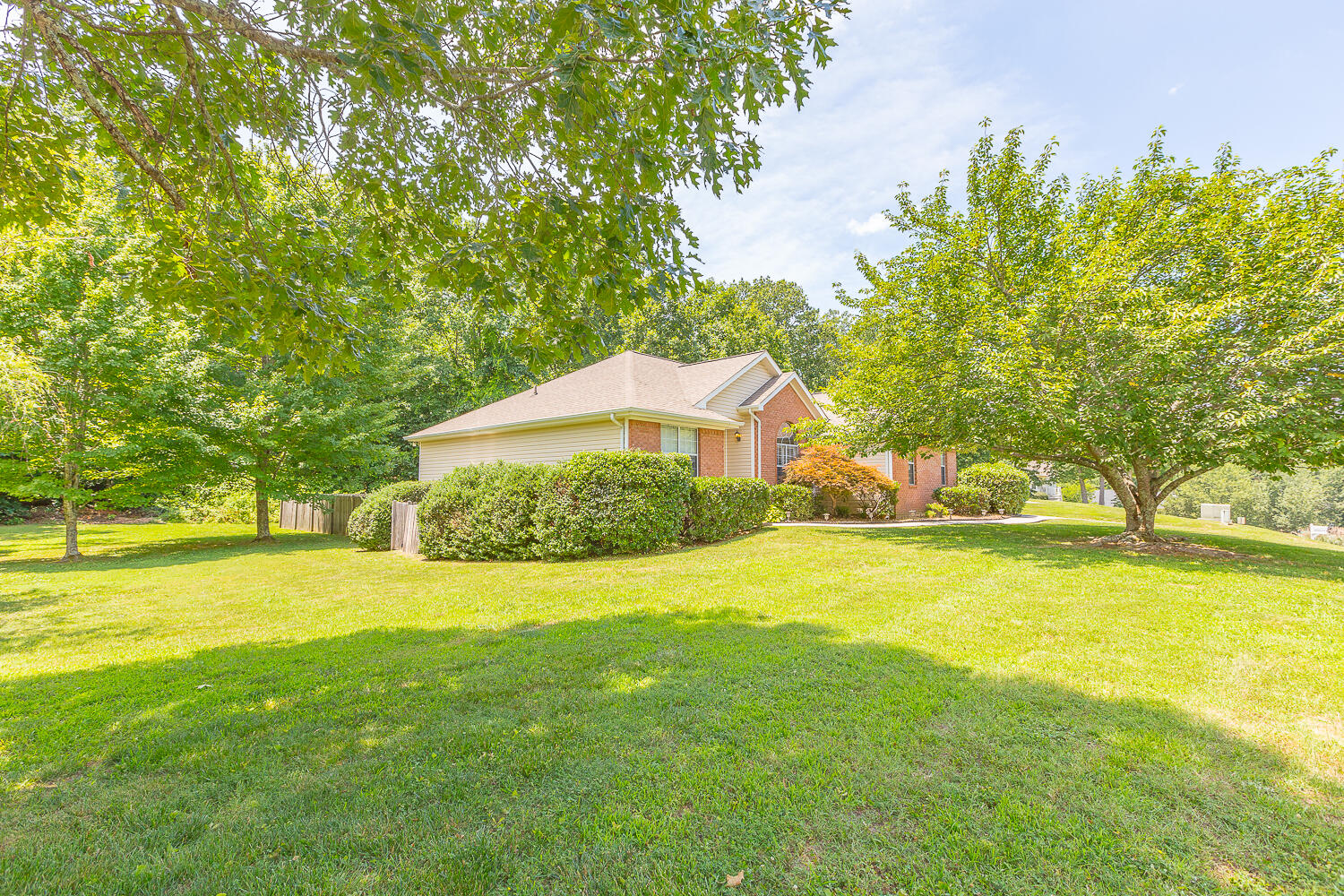 9774 Fielding Road Ooltewah, TN 37363 - Photo 3 of 50 9774 Fielding Drive HD -3