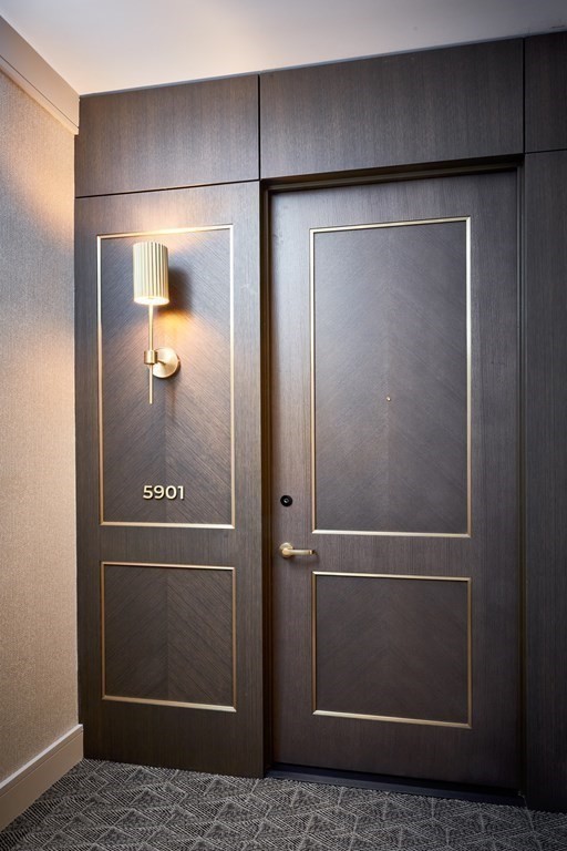 240 Devonshire Street, Unit 5908 Boston, MA 02110 - Photo 8 of 42 a view of elevator