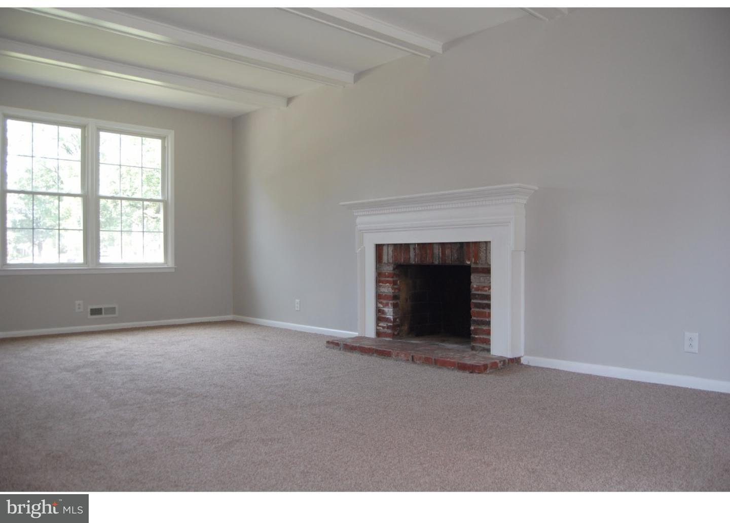 101 Oakmont Road Mount Laurel, NJ 08054 - Photo 4 of 22 Gallery Image 4