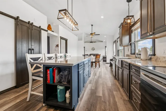 $674,900 | 3815 Stonewall Drive, De Pere, WI 54115