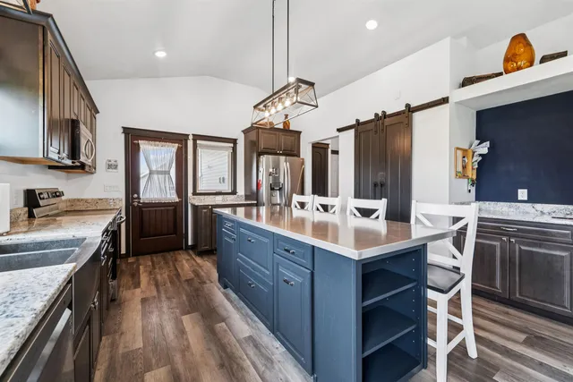 $674,900 | 3815 Stonewall Drive, De Pere, WI 54115