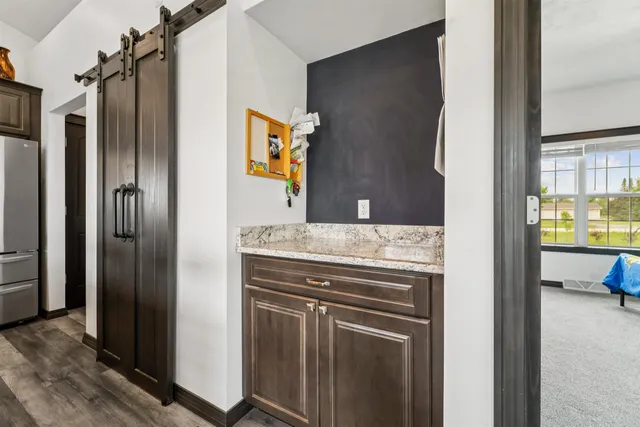 $674,900 | 3815 Stonewall Drive, De Pere, WI 54115