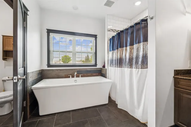 $674,900 | 3815 Stonewall Drive, De Pere, WI 54115